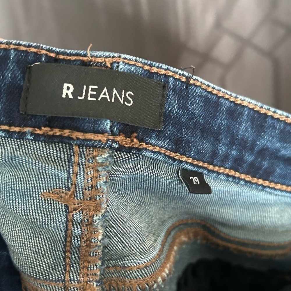 ✨4/$30 R Jeans skirt - Picture 4 of 8